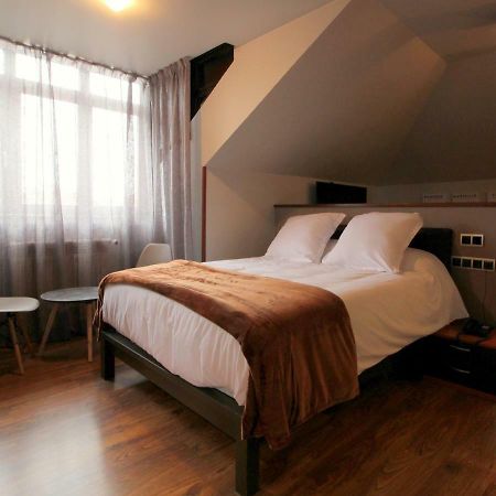 Hospedium Hotel La Casona Del Conde Noreña Εξωτερικό φωτογραφία